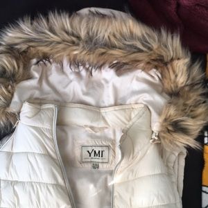 Cream vest with detachable fur hood